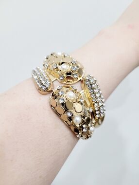 Brand New Gold Tone Boho Style Pearl Rhinestone Stainless Bangle Bracelet